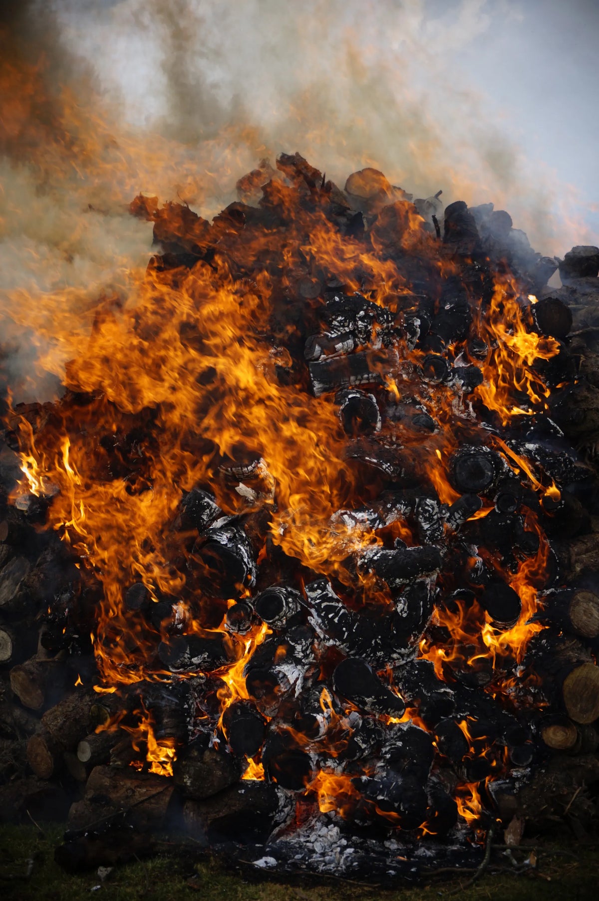 Fuego Mudo